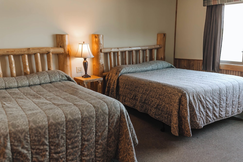 Standard Room, 2 Queen Beds