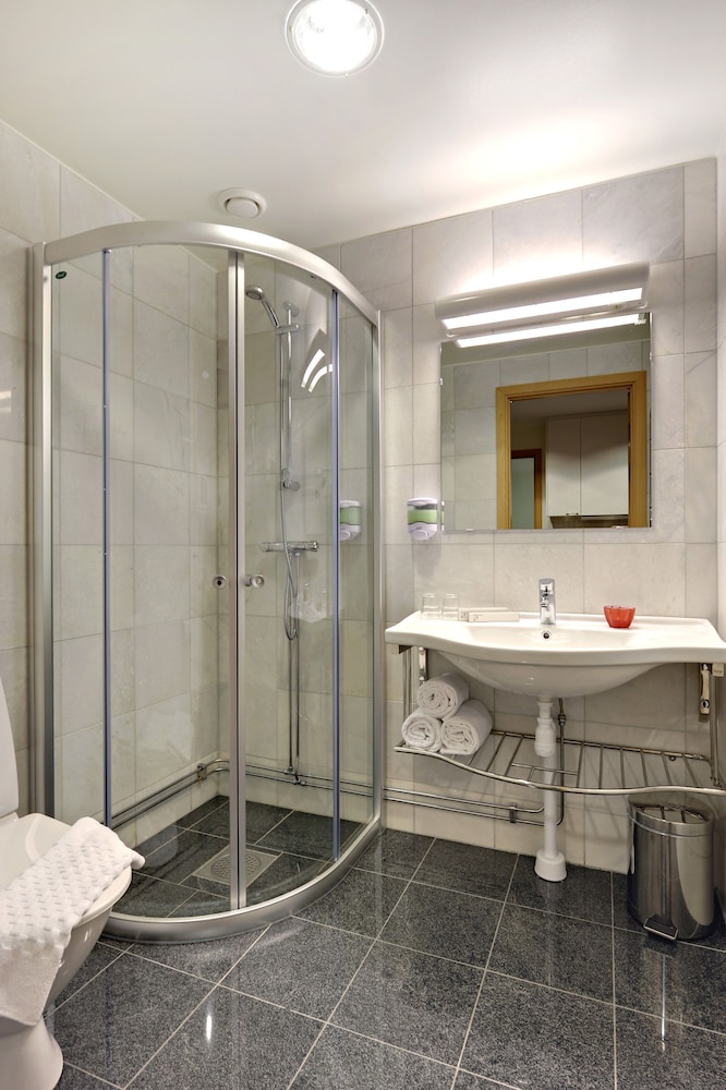 Double Room - Photo 4