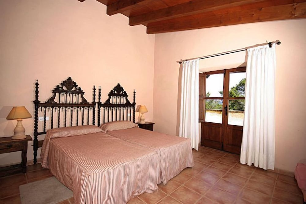 House, 4 Bedrooms (Finca Pouet) photo 2