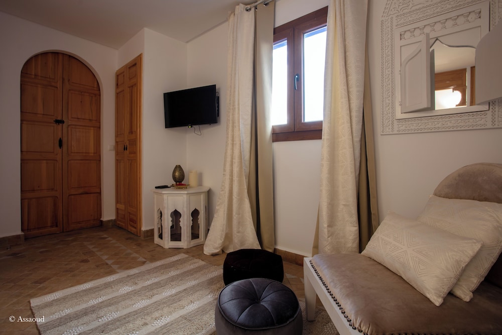 BAB HAMMAR - Photo 3