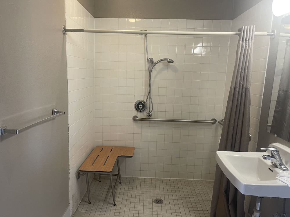 Motel 6 Denton, TX - UNT, Zdjęcie 8