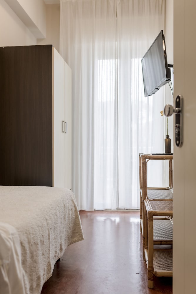 Single Room, Balcony photo 2