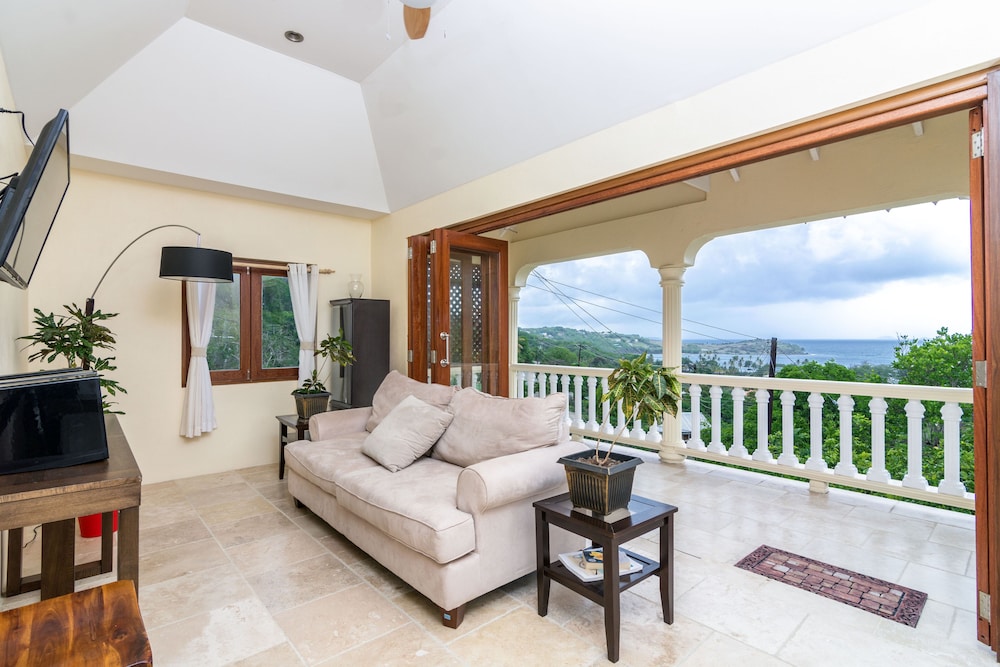 Luxury Villa, Ocean View photo 1
