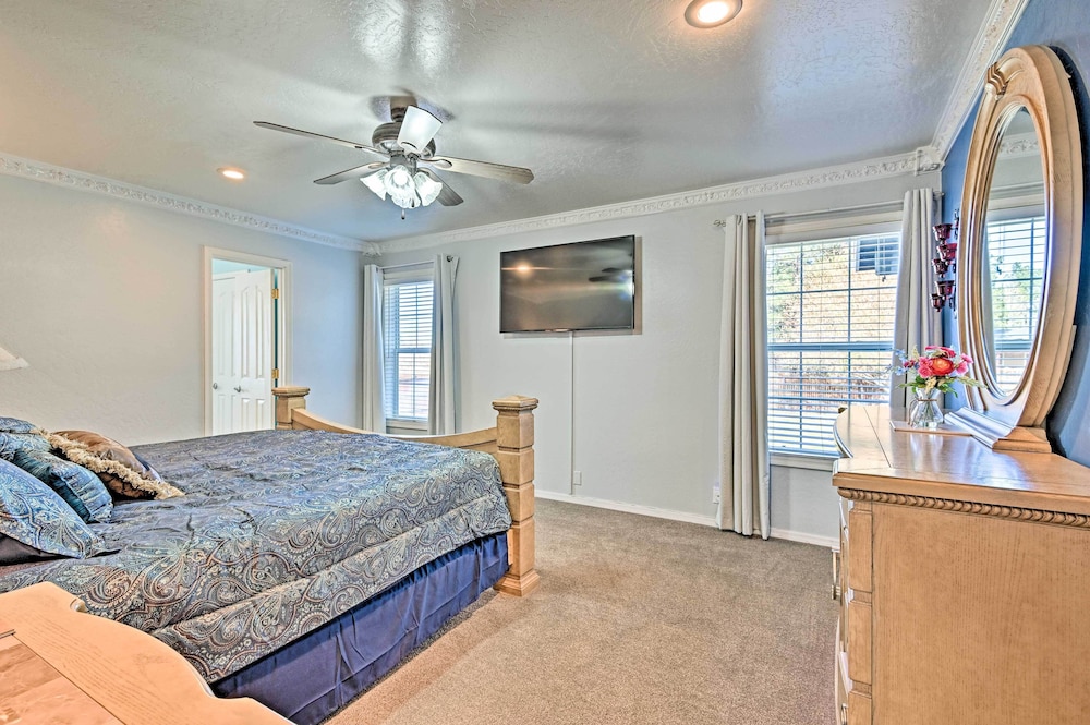 House (4 Bedrooms) photo 2