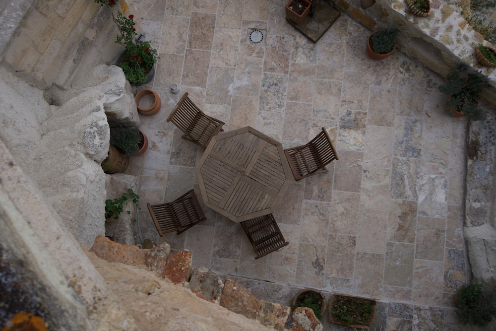 Standard Double Room, Valley View photo 3