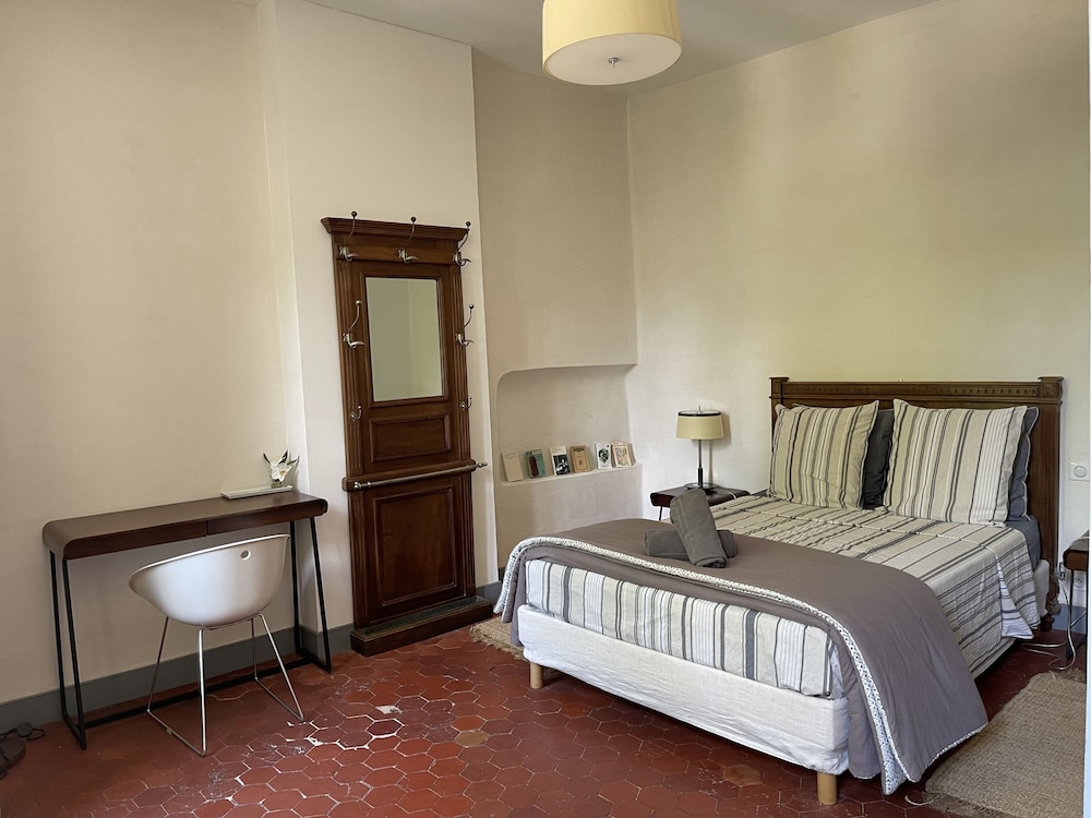 Double Room, Private Bathroom (Papou) photo 1