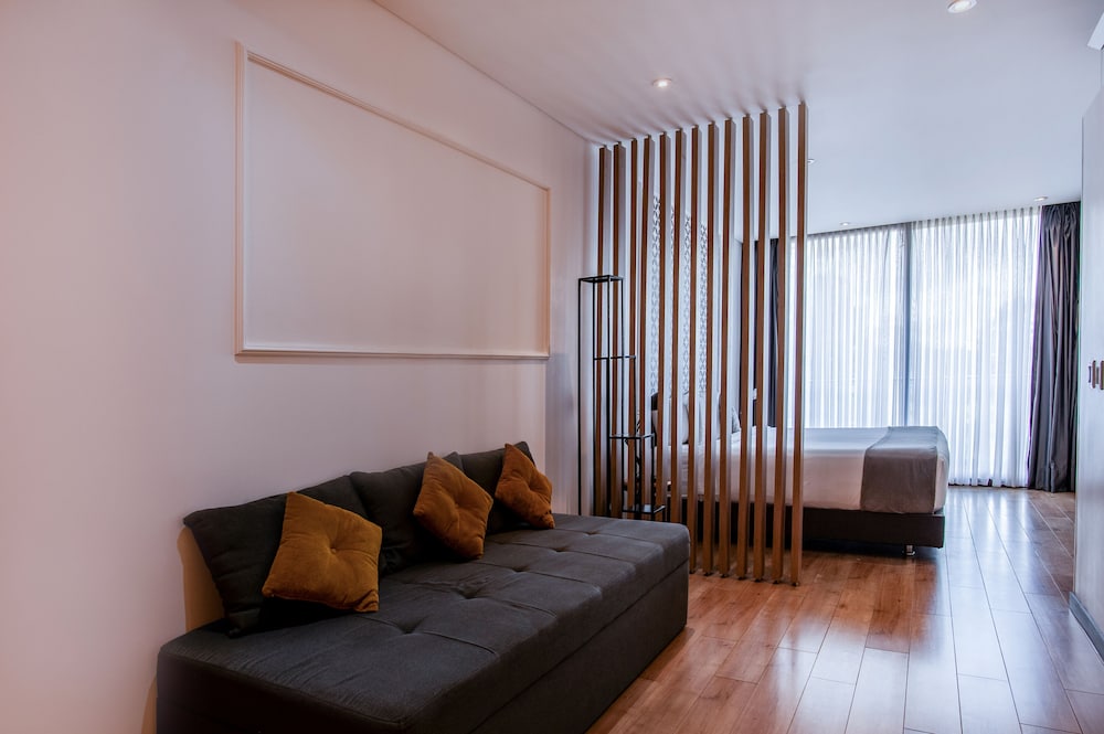 Superior Loft, 1 King Bed with Sofa bed, Courtyard View — the supplier's photographs — photo 3