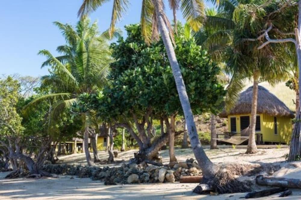 Beach Front Island Bure photo 9