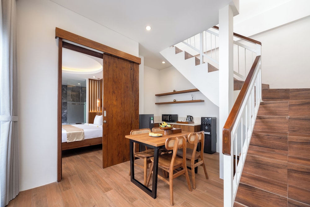 Villa, 2 Bedrooms, Pool View