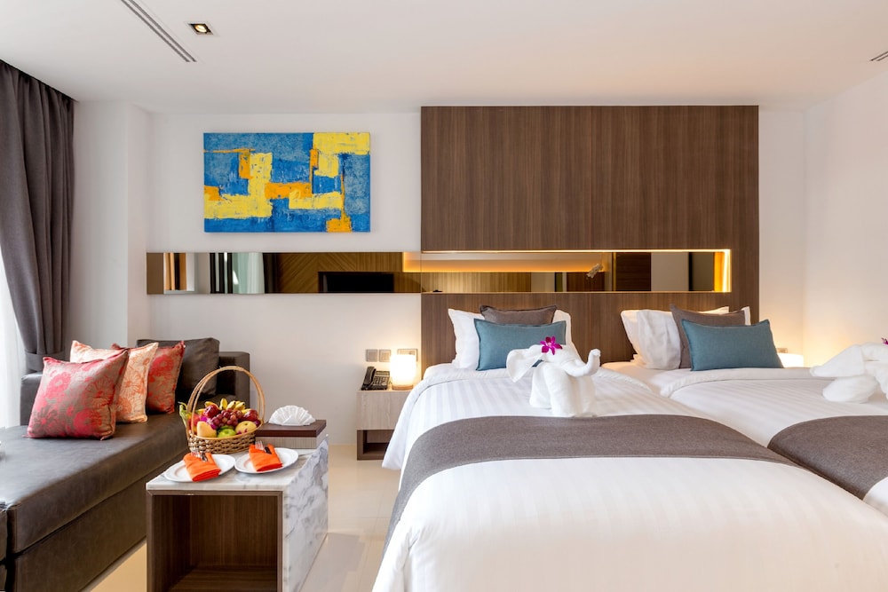 Deluxe Twin Room - Photo 2