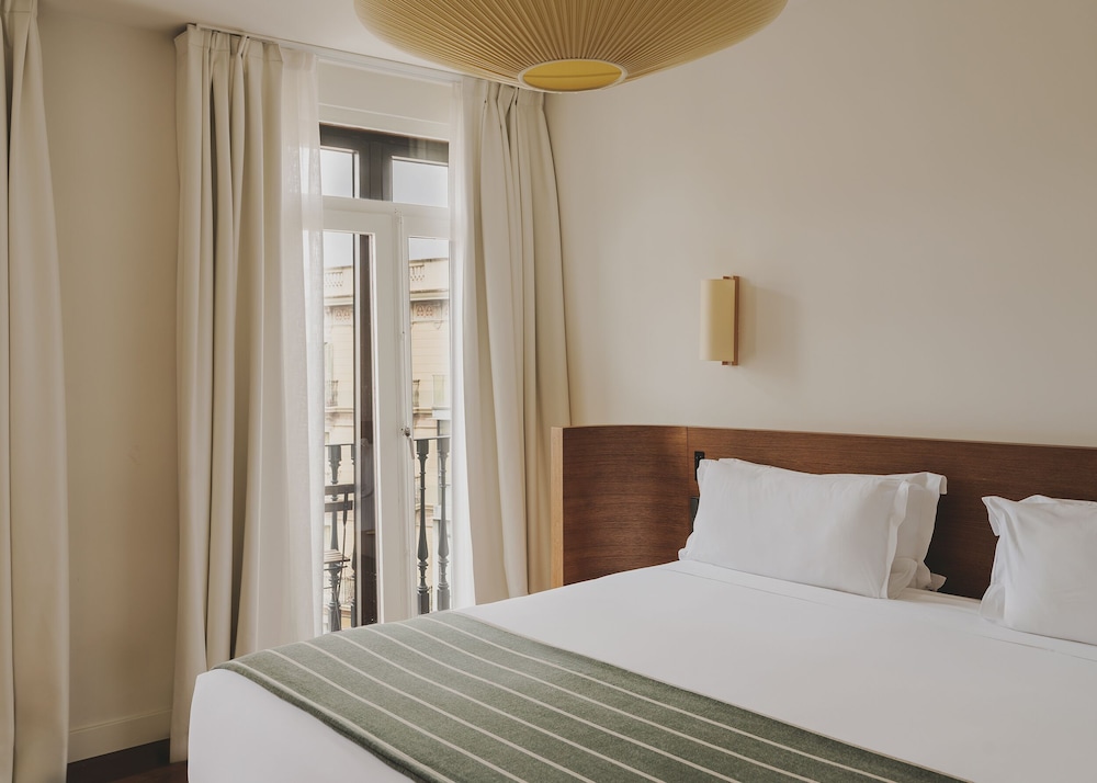 Superior Single Room, Balcony, City View