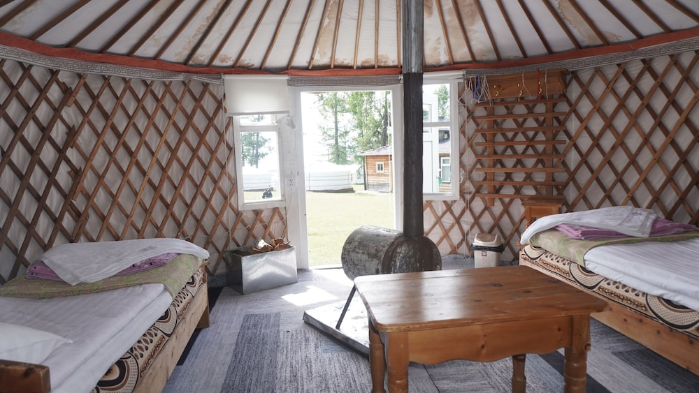 Traditional Cabin photo 1