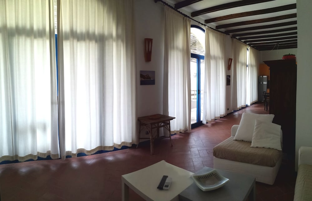 Traditional House, Private Pool