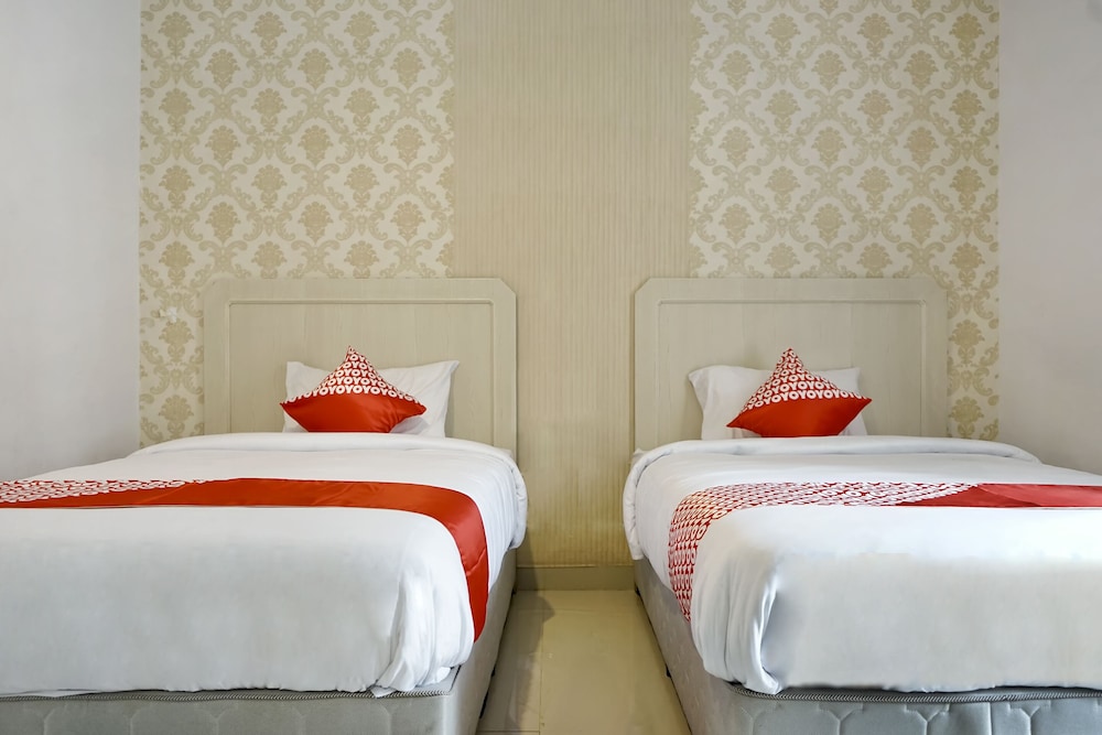 Standard Twin Room photo 2