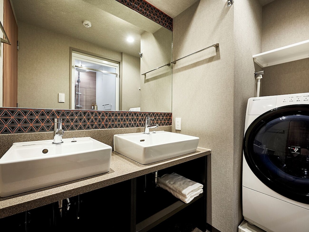 Grand Japanese Room, Non Smoking (Basement floors may be assigned) - Photo 4