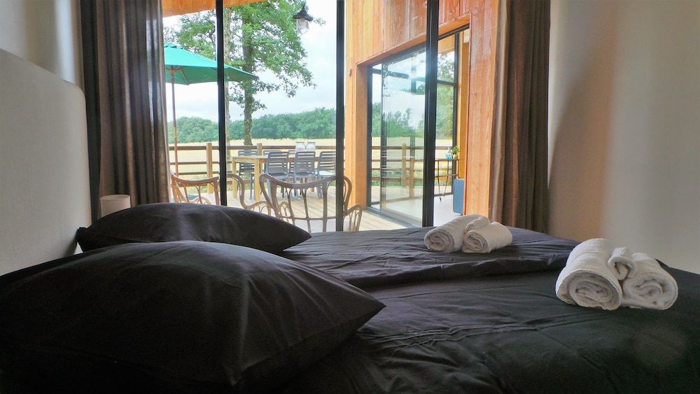 Mobile Home photo 1