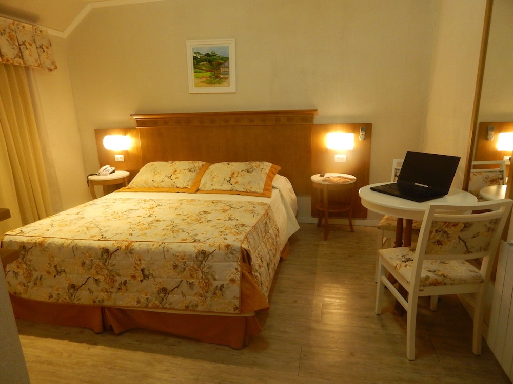 Deluxe Room photo 3
