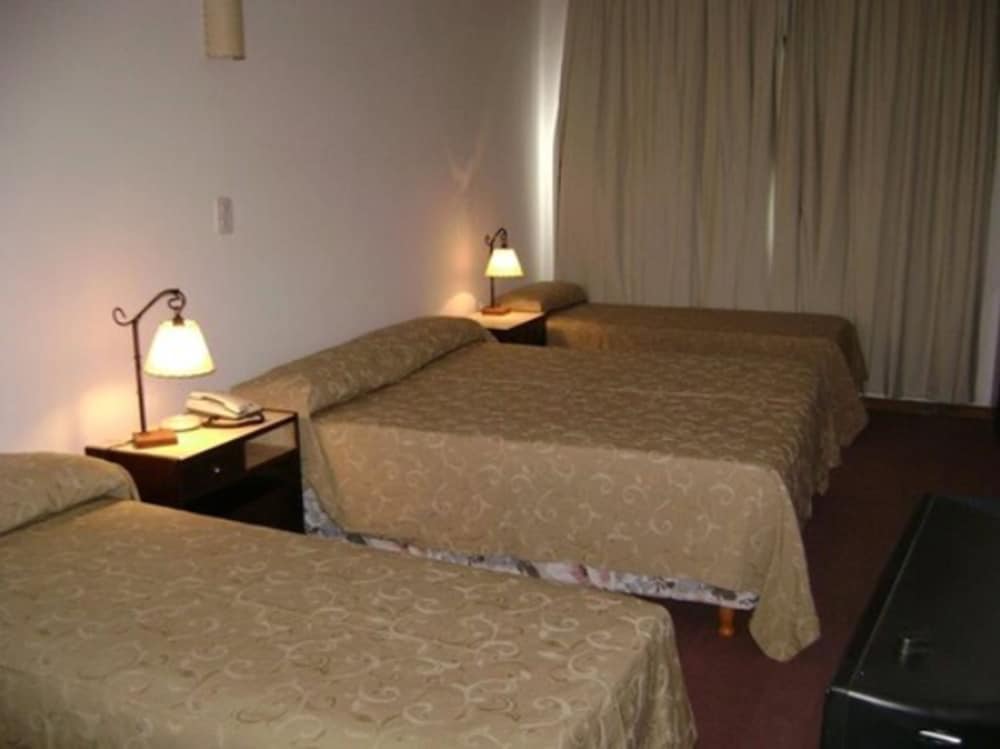 Standard Triple Room photo 2