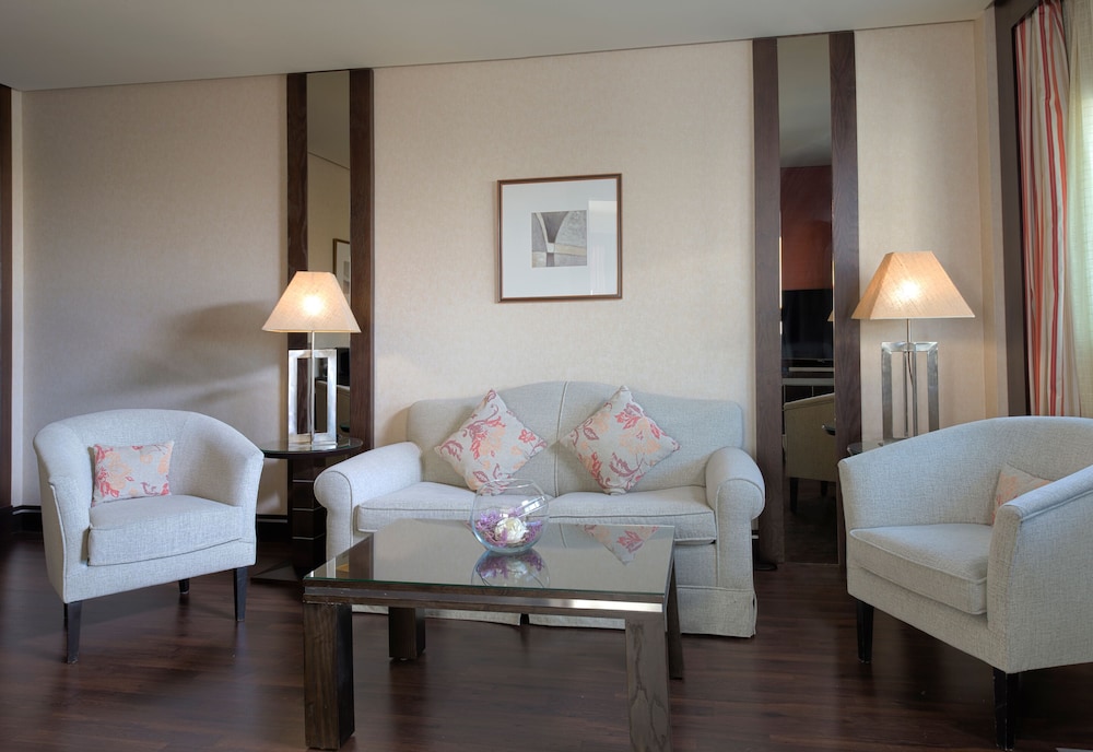 Junior Suite - Photo 2
