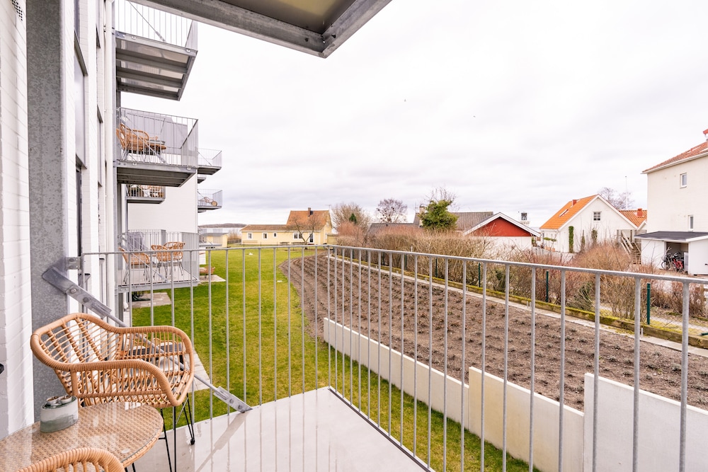 Gardenview Grand Suite (1017)