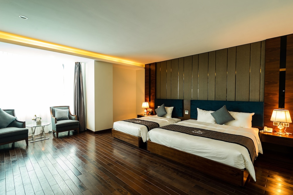 Executive Twin Room, City View - Photo 3
