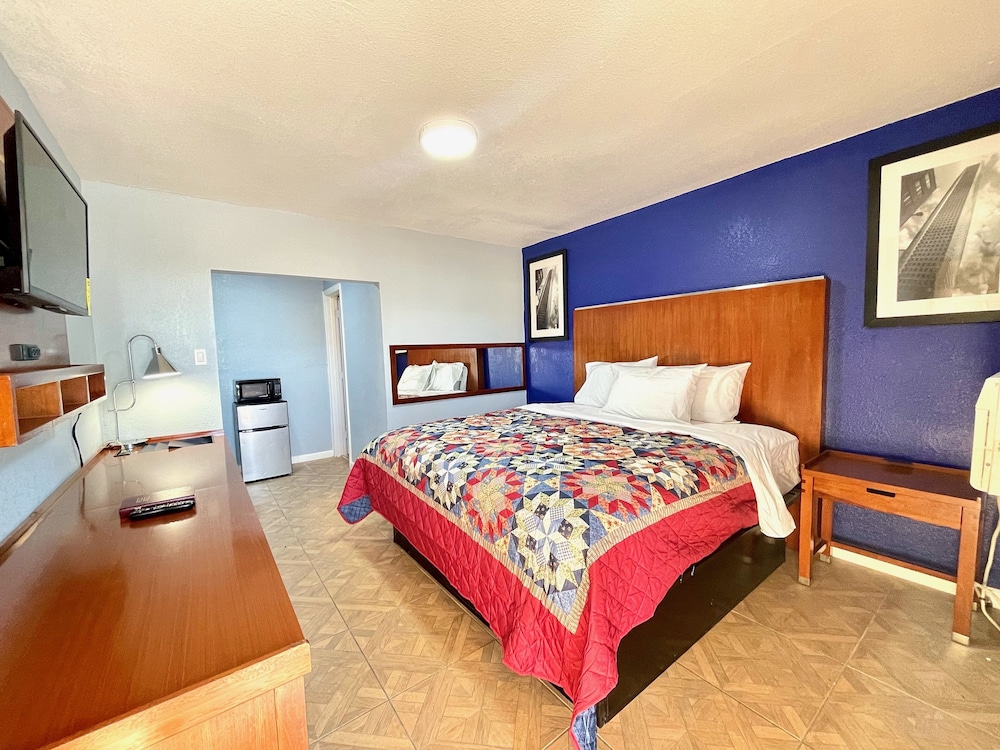 Standard Room photo 1