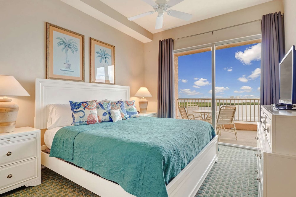 Condo (Lovers Key Resort PH2)