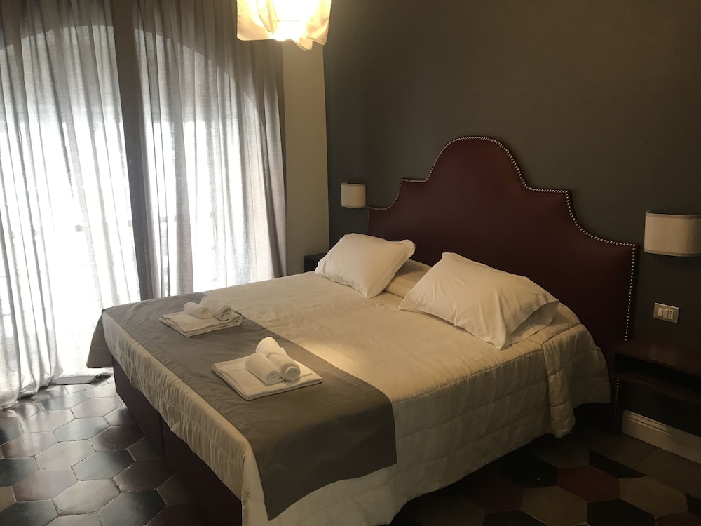 Deluxe Triple Room (Adriana) photo 2