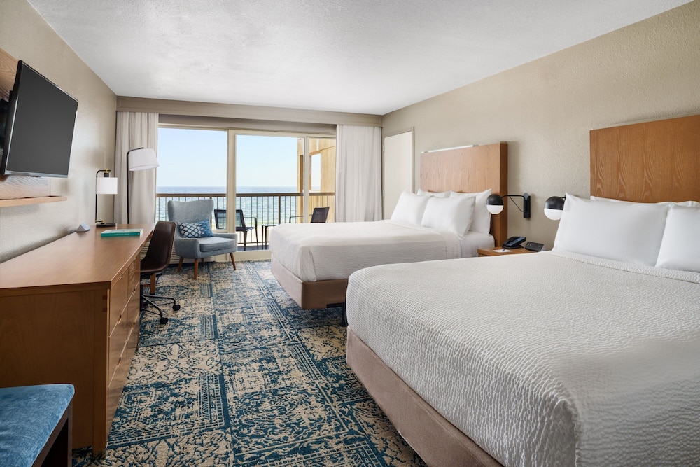 Deluxe Room, 2 Queen Beds, Balcony (View) - Photo 1