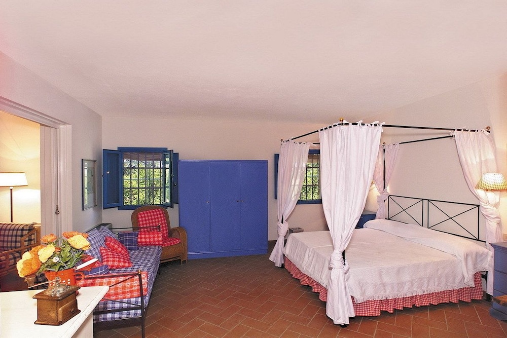 Apartment, 1 Bedroom, Pool View (Mimosa) photo 1