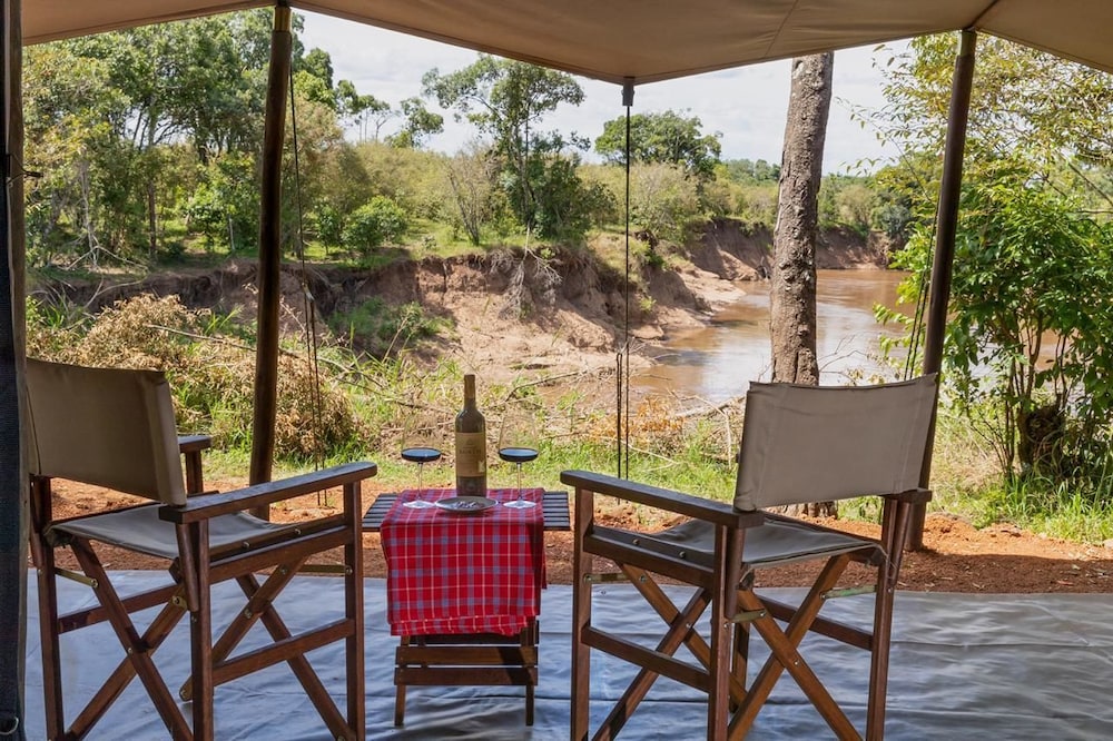 Deluxe Twin Room, River View photo 2