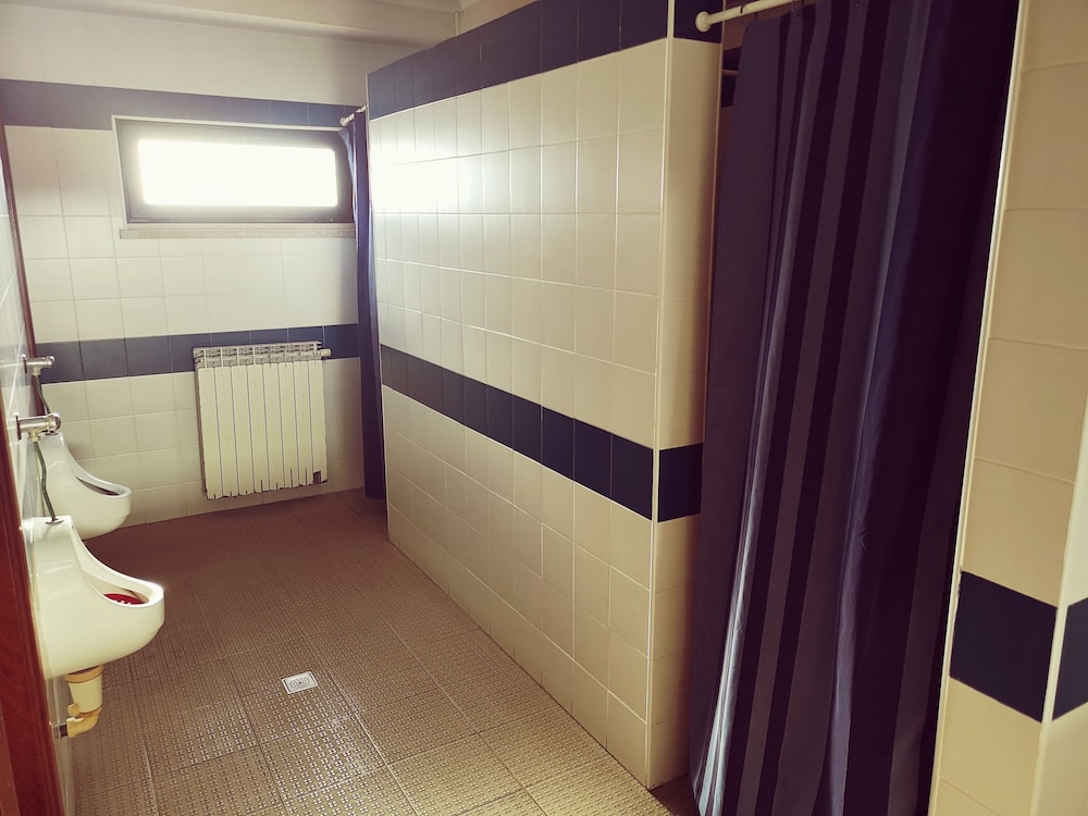 Shared Dormitory, Men only, Shared Bathroom (1 Bed in a 3 Bed Dorm) photo 2