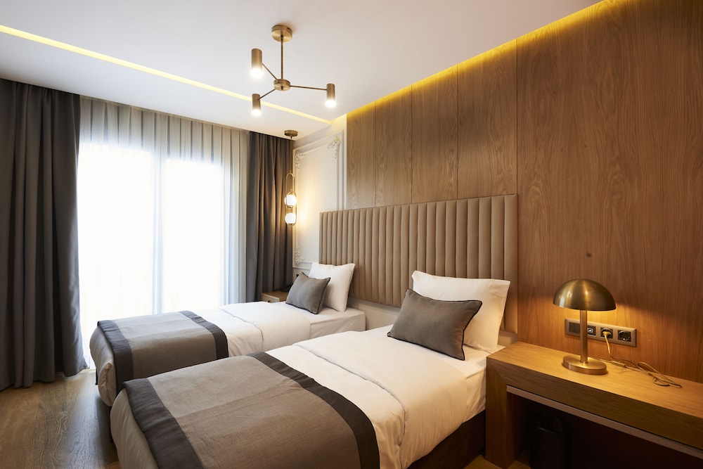 Superior Double or Twin Room photo 1