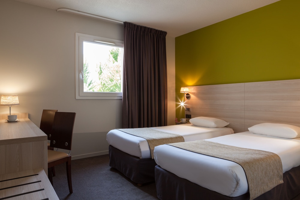 Comfort Room, 1 Double or 2 Twin Beds photo 1