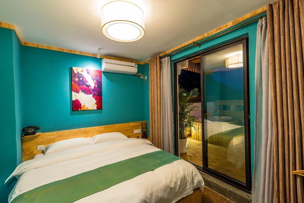 Suite with Mountain View photo 1