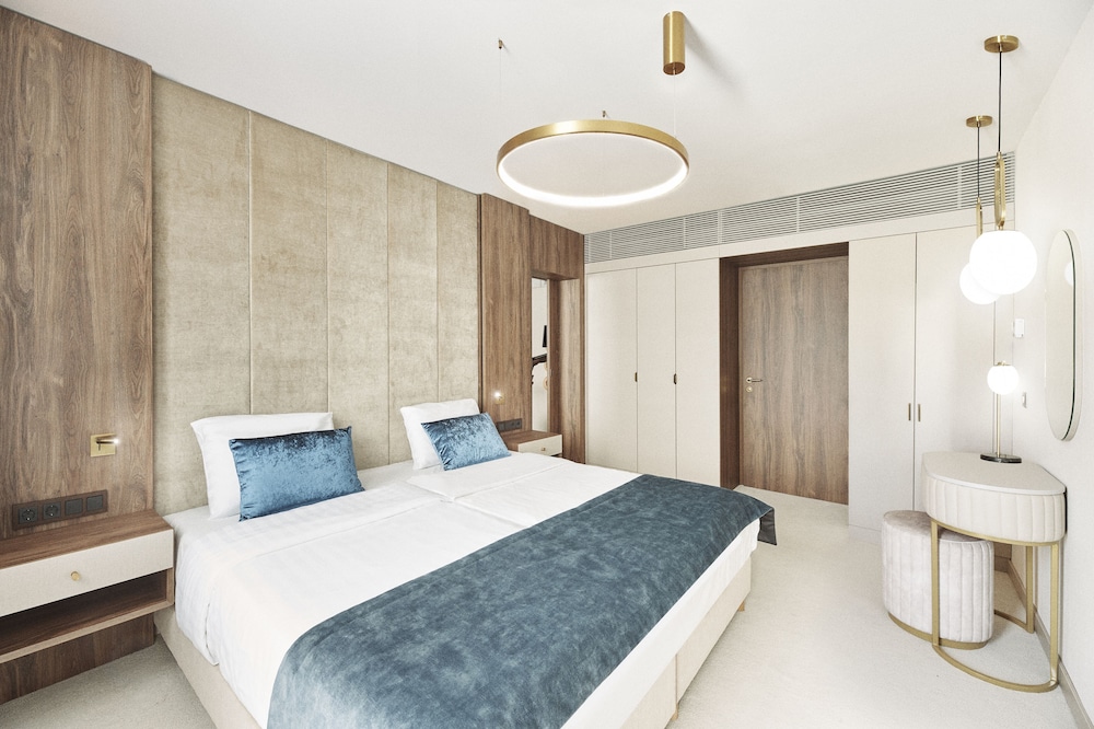 Exclusive Suite