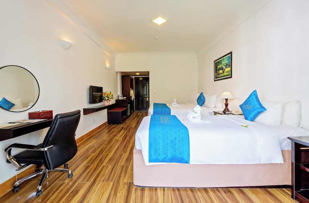 Deluxe Triple Room, Garden View photo 2
