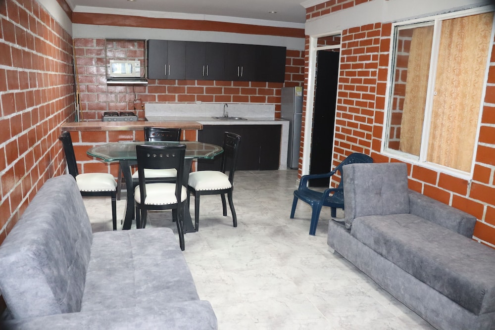Apartment photo 1