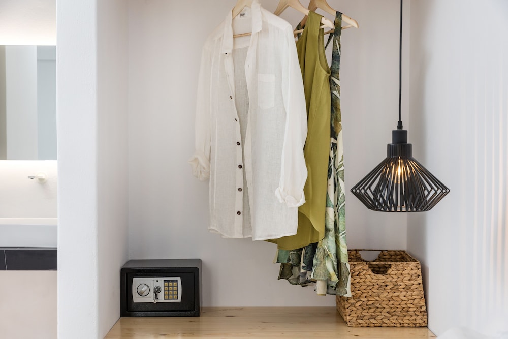 City Triple Room - Photo 19