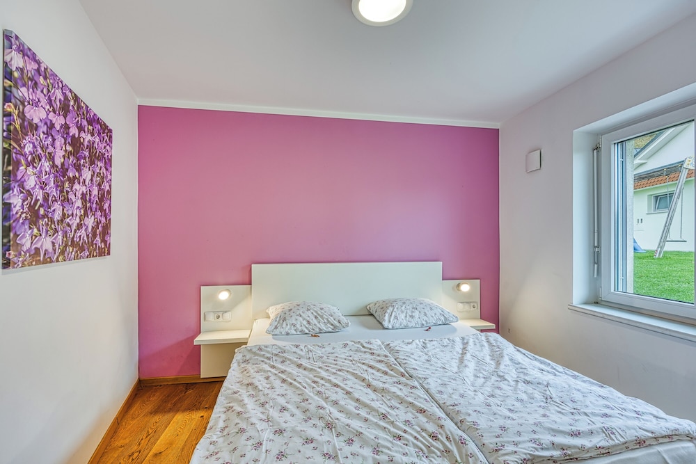Family Apartment, 1 Bedroom, Mountainside (Wellness Suite Viola) photo 1