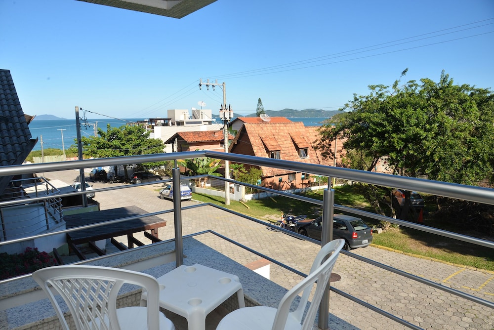 Premium Apartment - Photo 3