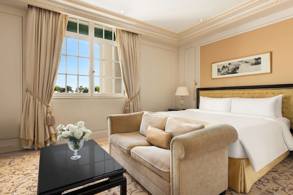 Terrace Suite, 1 King Bed