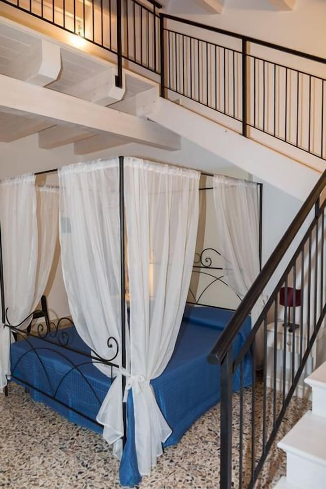 Premium Double Room, Pool View photo 2