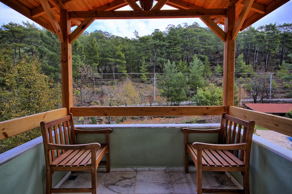 River View Suite - Photo 5