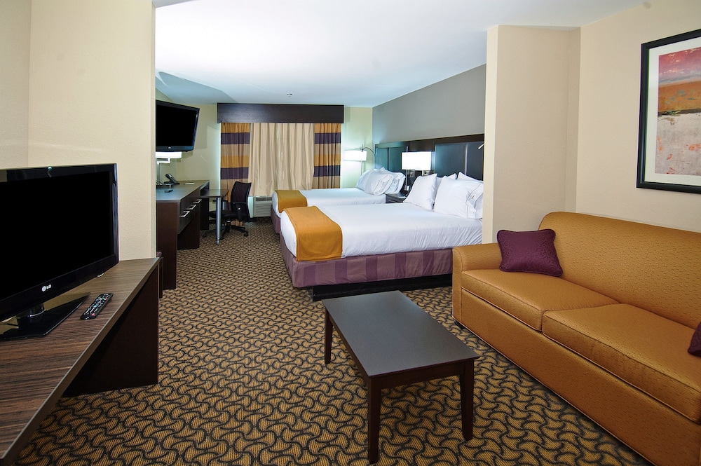 Room, 2 Queen Beds, Accessible, Non Smoking (Hearing) - Photo 4
