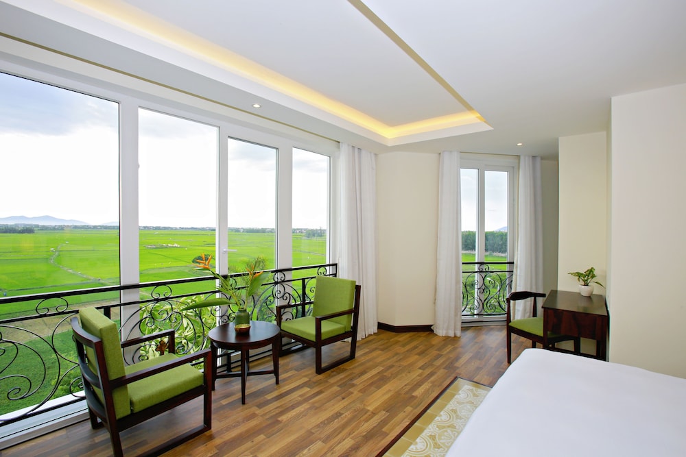 Grand Room (Rice Field View) photo 3