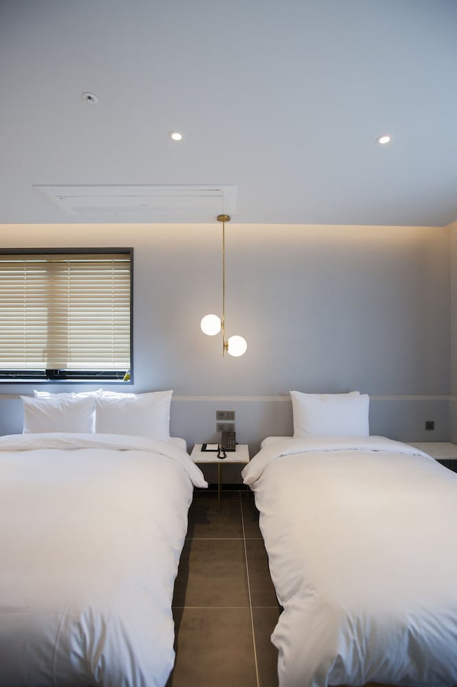 Family Twin Room