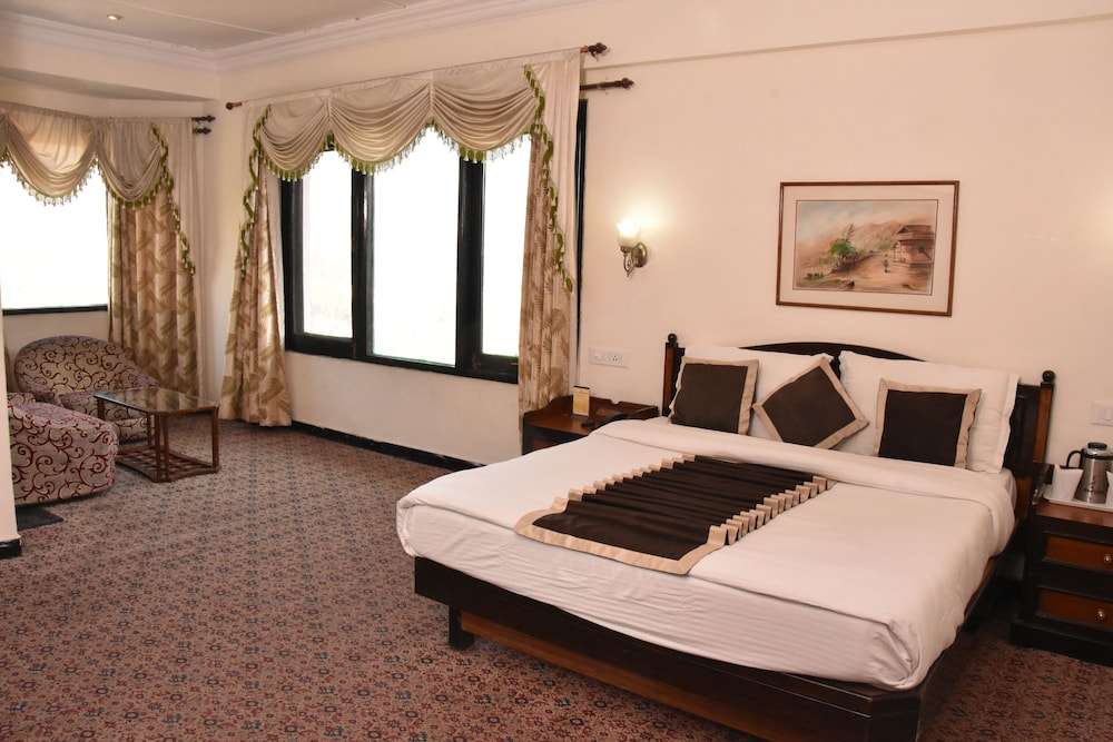 Suite - Photo 8