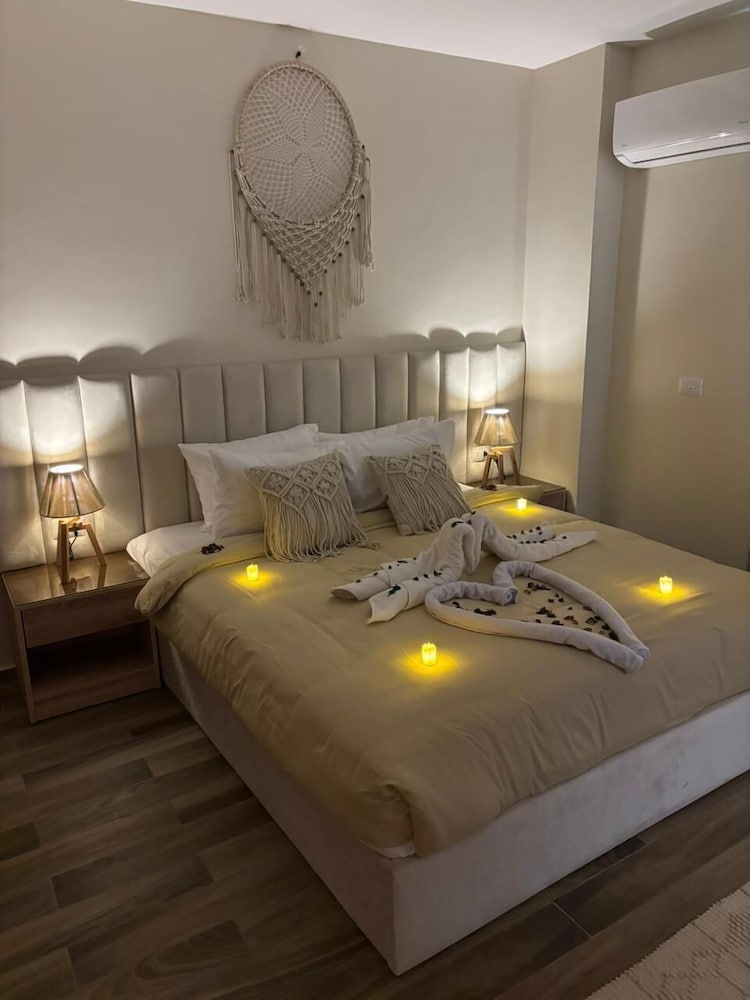 Comfort Double or Twin Room, Desert View photo 3