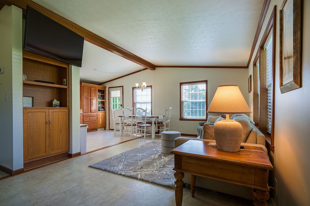 House (2 Bedrooms) photo 1